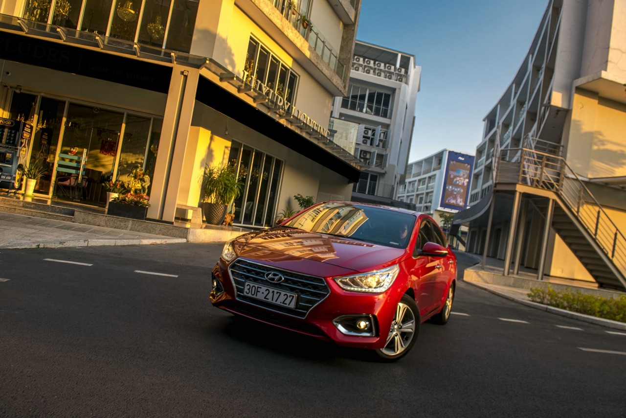 bang gia xe hyundai thang 102020 moi nhat