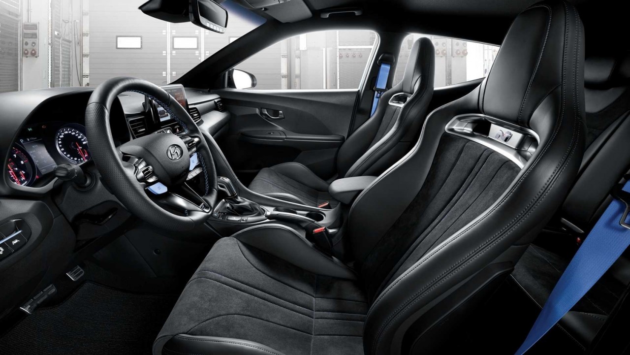 Hyundai Veloster N phiên bản mới sử dụng hộp số 8 cấp ly hợp kép hyundai veloster n phien ban moi su dung hop so 8 cap ly hop kep