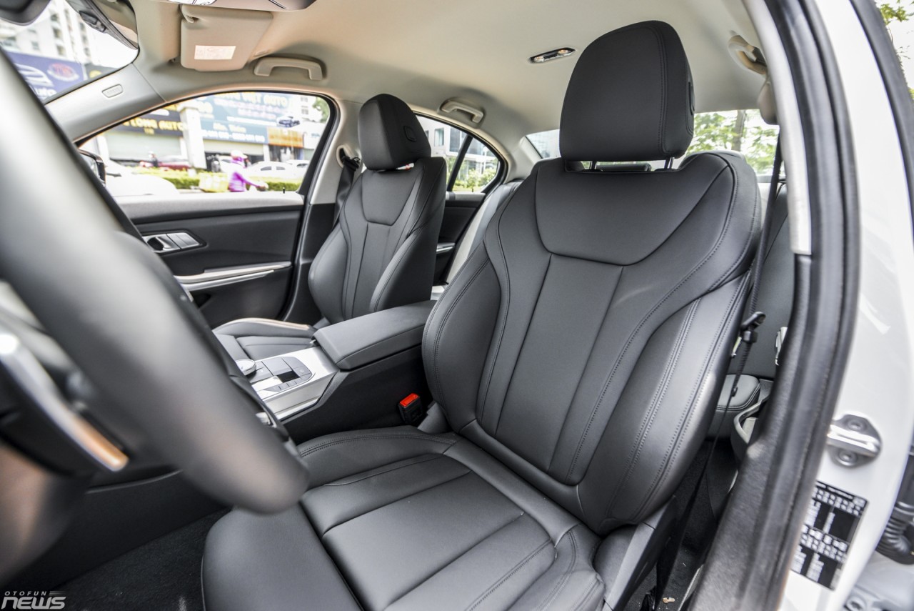 Chênh lệch 280 triệu đồng, hai phiên bản BMW 320i mới nhất có gì khác nhau chenh lech 280 trieu dong hai phien ban bmw 320i moi nhat co gi khac nhau