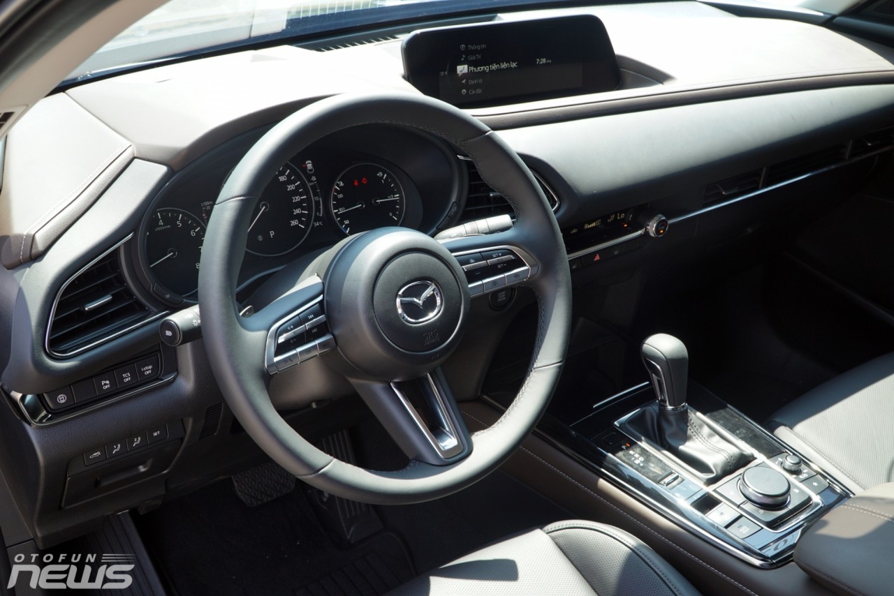 Cận cảnh Mazda CX-30 hoàn toàn mới Cận cảnh Mazda CX-30 hoàn toàn mới