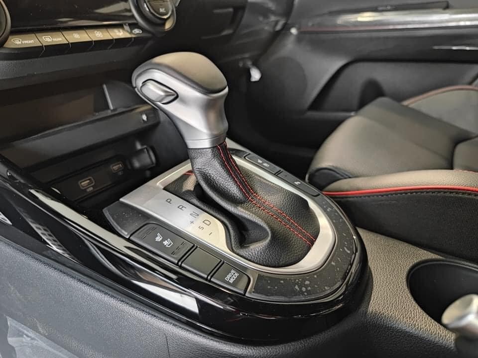 Hình thực tế Kia K3 GT Turbo tại đại lý