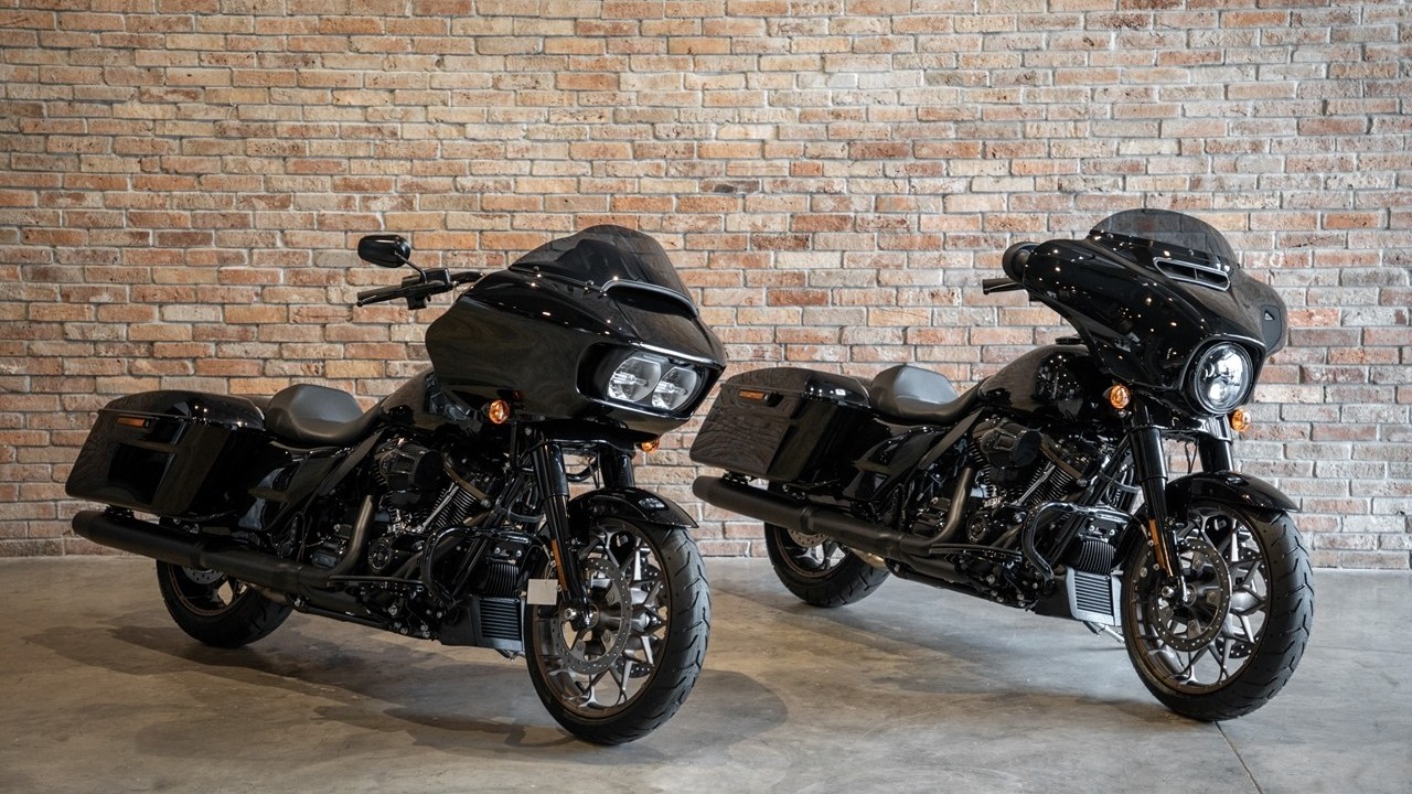 Harley-Davidson giới thiệu cặp đôi xe touring đồng giá 1,219 tỷ đồng