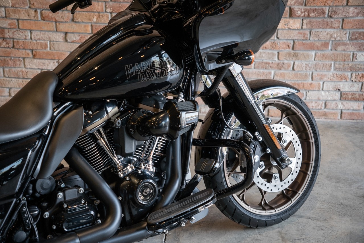 Harley-Davidson giới thiệu cặp đôi xe touring đồng giá 1,219 tỷ đồng Harley Davidson giới thiệu cặp đôi xe touring đồng giá 1,219 tỷ đồng