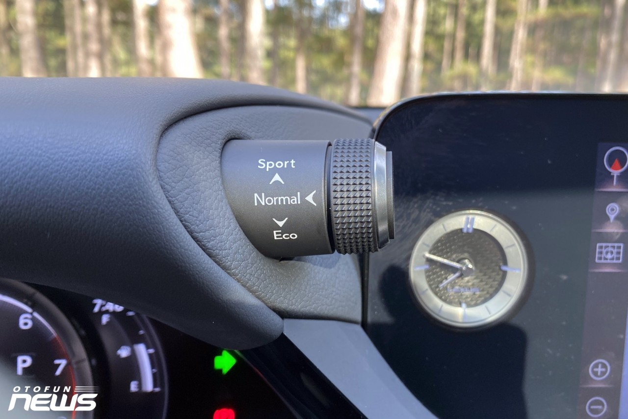 Đánh giá nhanh Lexus ES250 F-Sport Đánh giá nhanh Lexus ES250 F-Sport