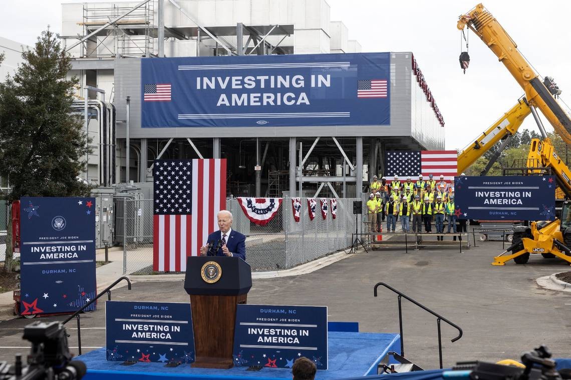 Tổng thống Biden đánh giá cao dự án xây nhà máy VinFast tại Mỹ Tổng thống Biden đánh giá cao dự án xây nhà máy VinFast tại Mỹ