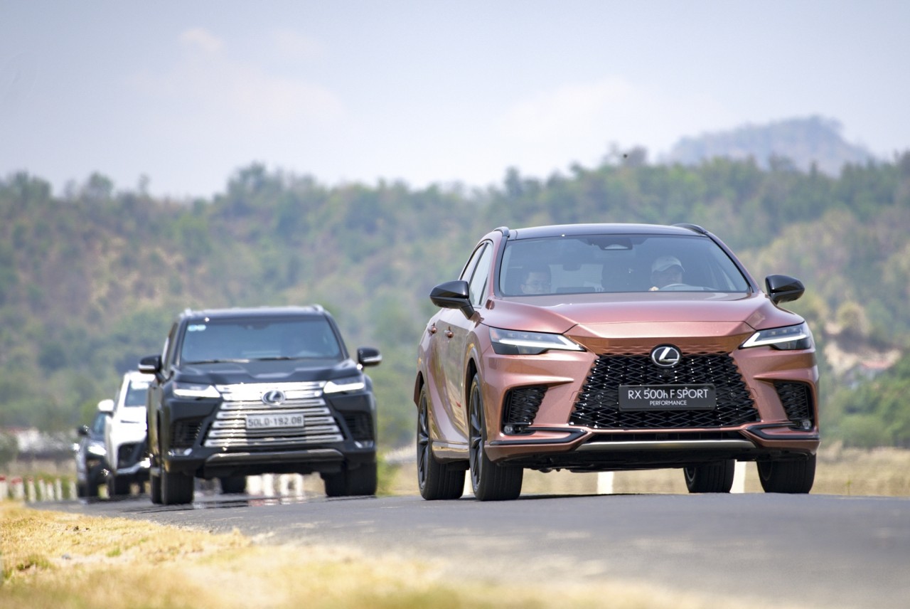 “Sense the Next Chapter” - Cảm nhận Lexus bằng cả 5 giác quan “Sense the Next Chapter” - Cảm nhận Lexus bằng cả 5 giác quan