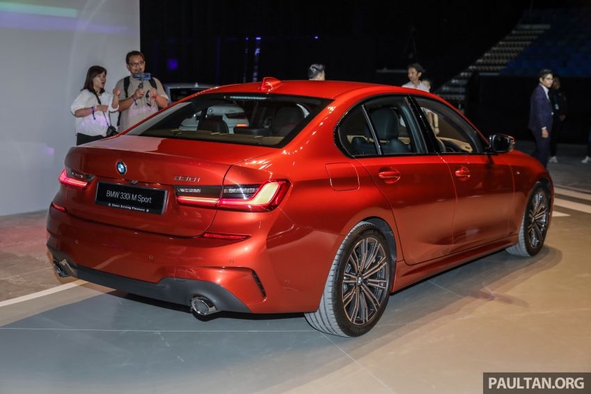 bmw 330i co gia 1838 ty dong tai malaysia