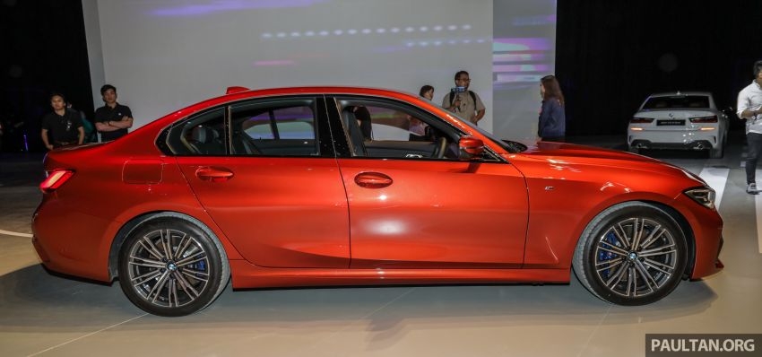 bmw 330i co gia 1838 ty dong tai malaysia