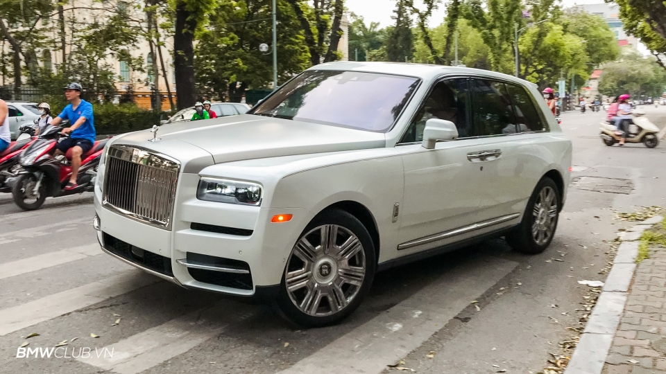 Bên trong Rolls-Royce Cullinan đầu tiên Việt Nam có gì ben trong rolls royce cullinan dau tien viet nam co gi