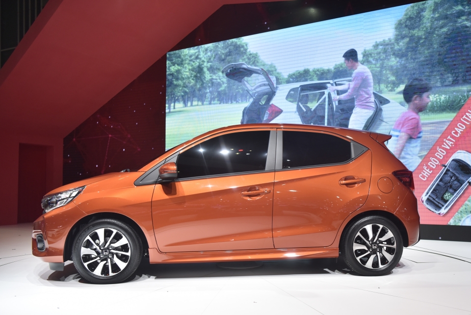 Hatchback cỡ nhỏ Honda Brio sắp ra mắt khách hàng Việt hatchback co nho honda brio sap ra mat khach hang viet