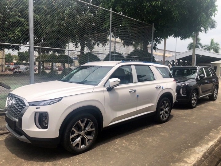 Hyundai Palisade sắp bán tại Việt Nam, giá từ 2 tỷ đồng 0359-61136367-340477850000514-489878180165844992-n
