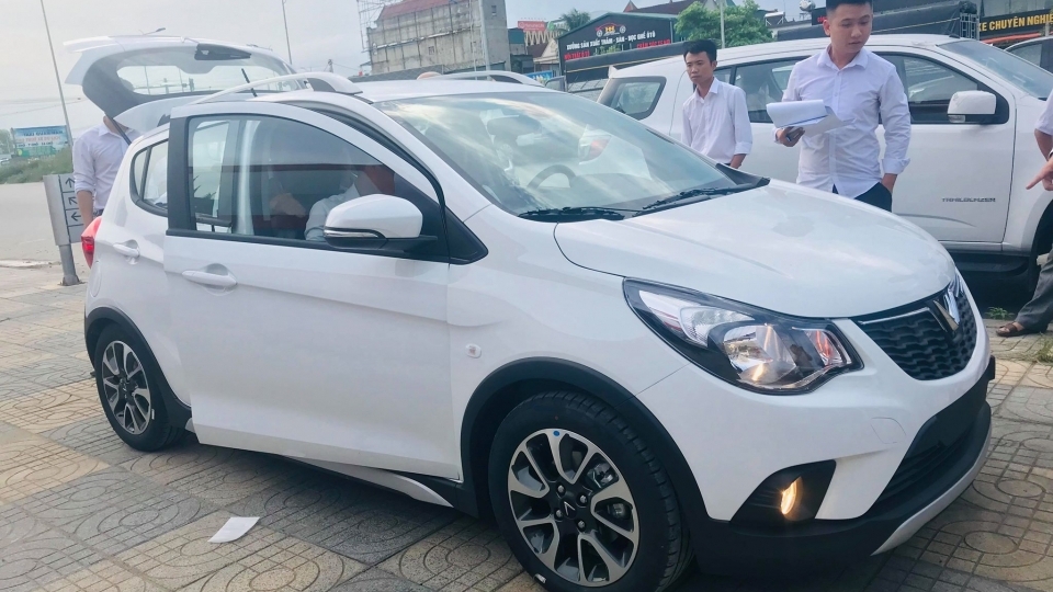 VinFast Fadil về đại lý, sẵn sàng cho khách lái thử