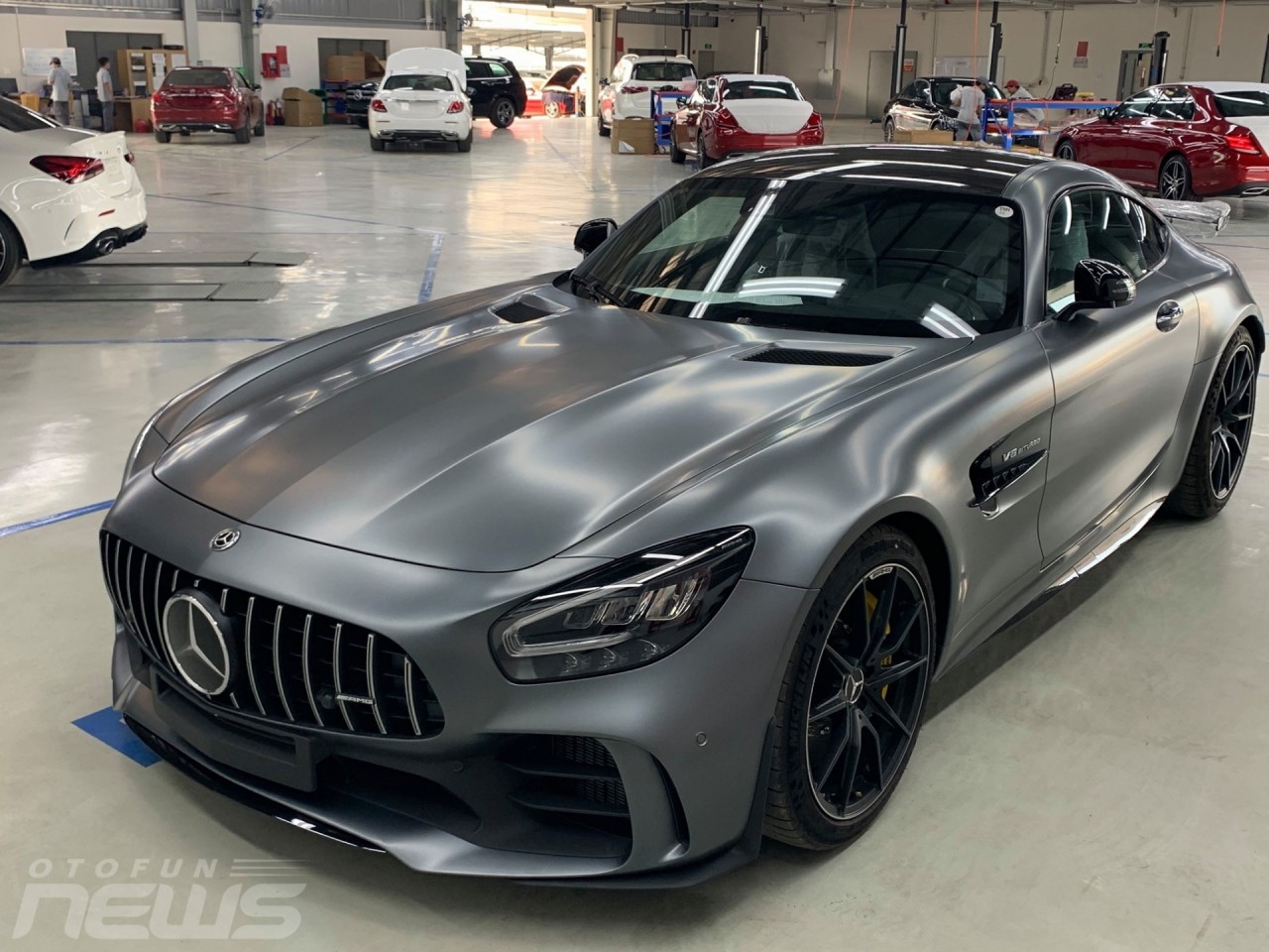 Triệu hồi Mercedes-AMG GT do lỗi đứt dây cảm biến tốc độ 1146-96239808-688845881932881-4062716711835533312-n