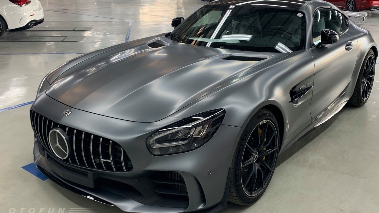 Triệu hồi Mercedes-AMG GT do lỗi đứt dây cảm biến tốc độ