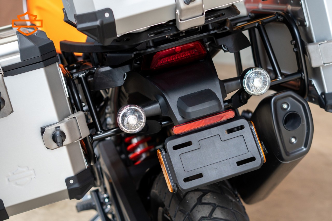 Mô tô Harley-Davidson Pan America ra mắt giá xấp xỉ 900 triệu đồng Mô tô Harley Davidson Pan America ra mắt giá xấp xỉ 900 triệu đồng