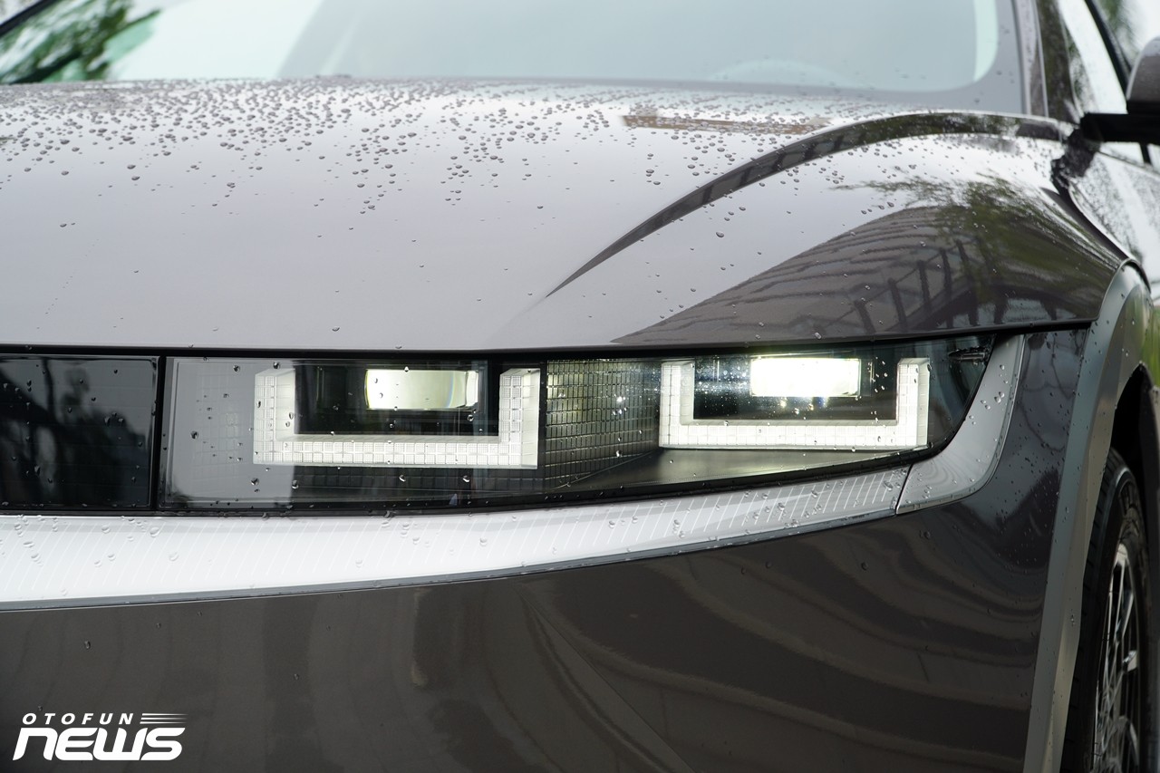 Hình thực tế xe điện Hyundai Ioniq 5 tại đại lý Hình thực tế xe điện Hyundai Ioniq 5 tại đại lý