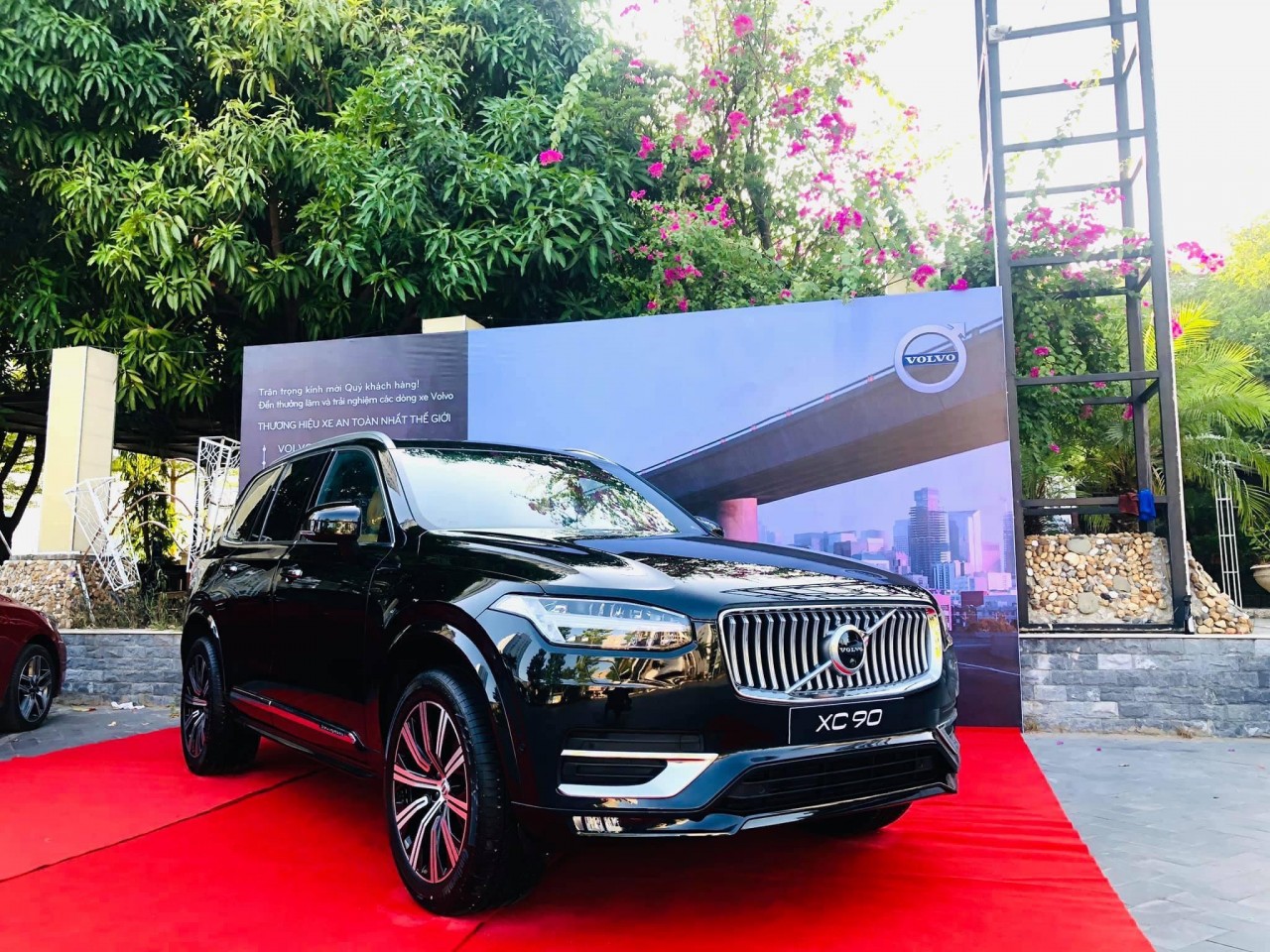 Volvo tổ chức chương trình lái thử cho khách hàng Nghệ An Volvo tổ chức chương trình lái thử cho khách hàng Nghệ An