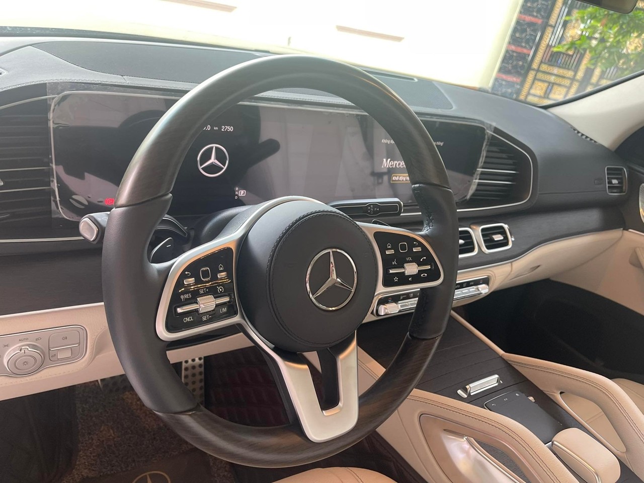 Mercedes-Benz GLS450 lướt 2.800km giá cao hơn xe mới 650 triệu đồng Mercedes Benz GLS450 lướt 2.800km giá cao hơn xe mới 650 triệu đồng