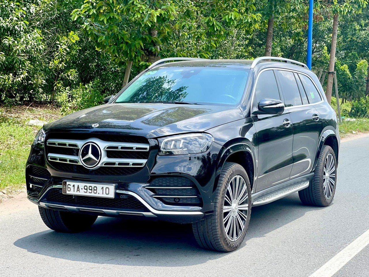 Mercedes-Benz GLS450 lướt 2.800km giá cao hơn xe mới 650 triệu đồng Mercedes-Benz GLS450 lướt 2.800km giá cao hơn xe mới 650 triệu đồng