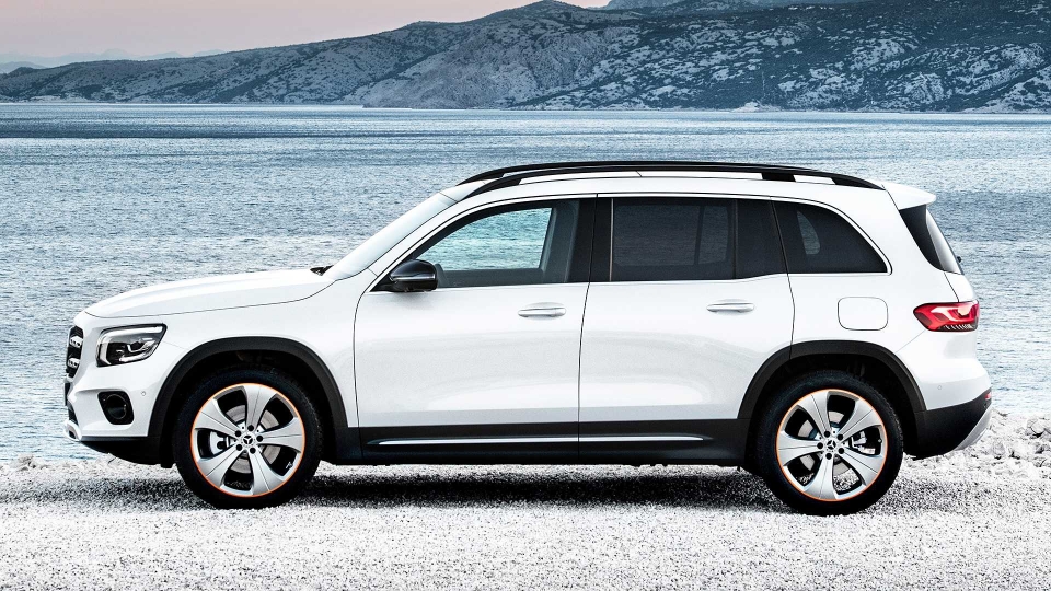 suv 7 cho co nho mercedes benz glb chinh thuc ra mat