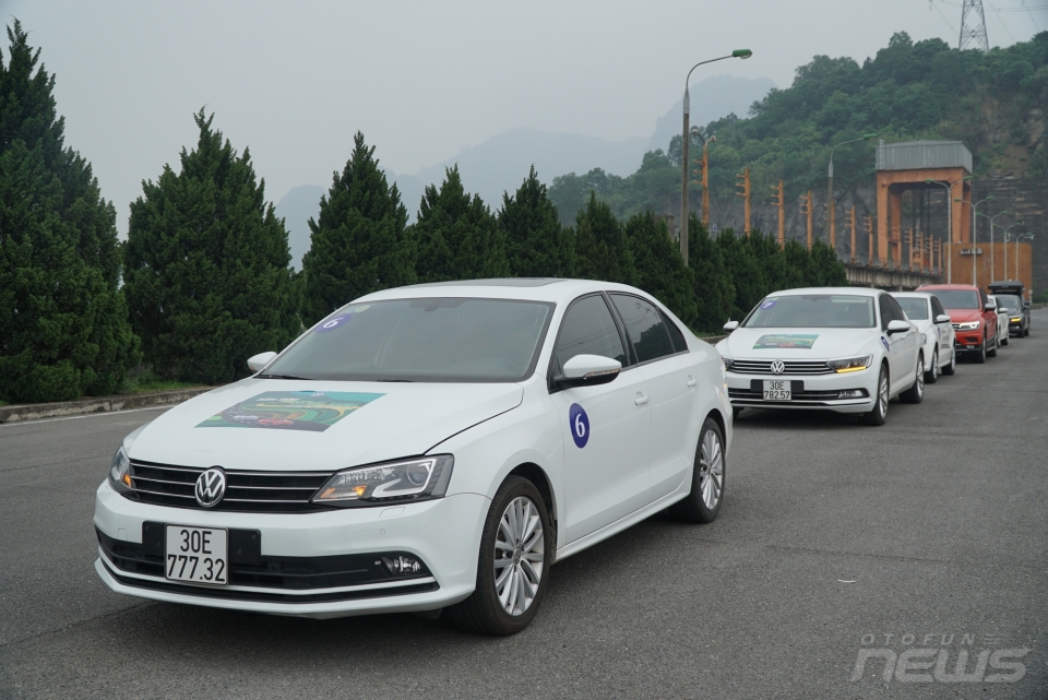 Volkswagen khám phá Tây Bắc lai xe volkswagen kham pha tay bac