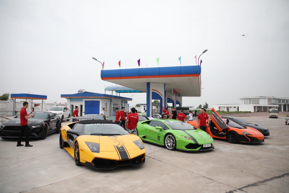 Car Passion: Thỏa mãn cơn khát siêu xe sau 7 năm chờ đợi car passion thoa man con khat sieu xe sau 7 nam cho doi