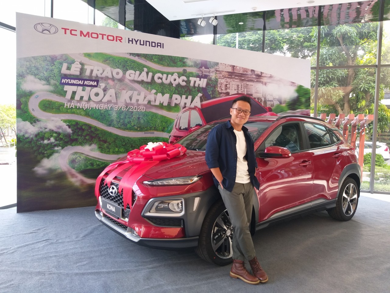 Chàng trai 9x thắng giải thưởng một chiếc Hyundai KONA chang trai 9x thang giai thuong mot chiec hyundai kona
