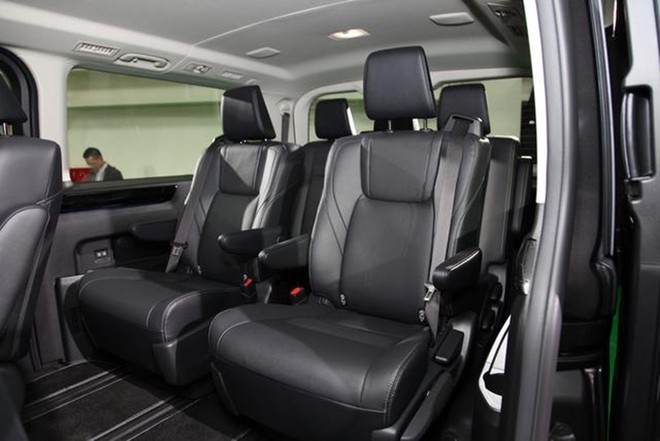 Toyota Granvia - Xe MPV 9 chỗ ngồi giá hơn 3 tỷ đồng toyota granvia xe mpv 9 cho ngoi gia hon 3 ty dong