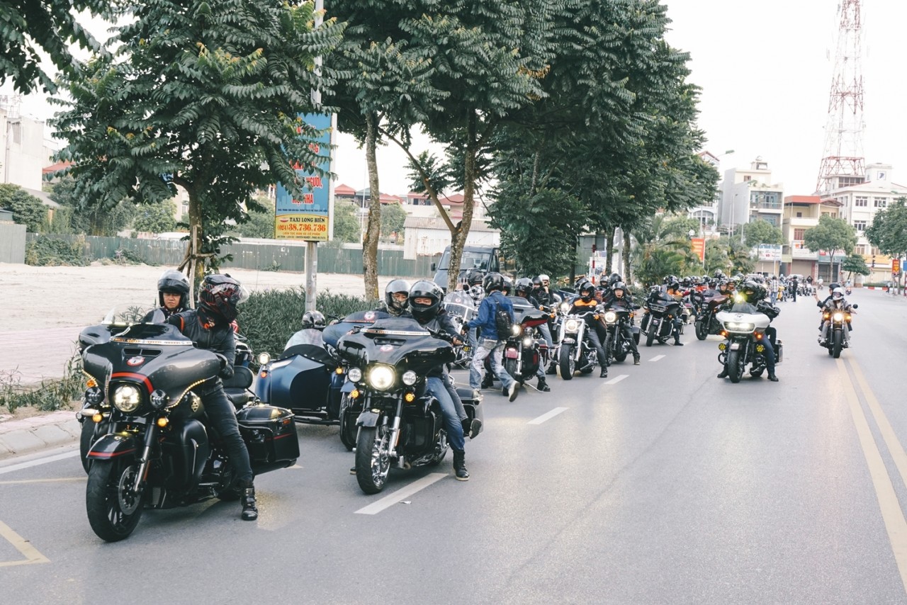 hang tram xe motor phan khoi lon tham gia ngay hoi bike weekend tai ha long