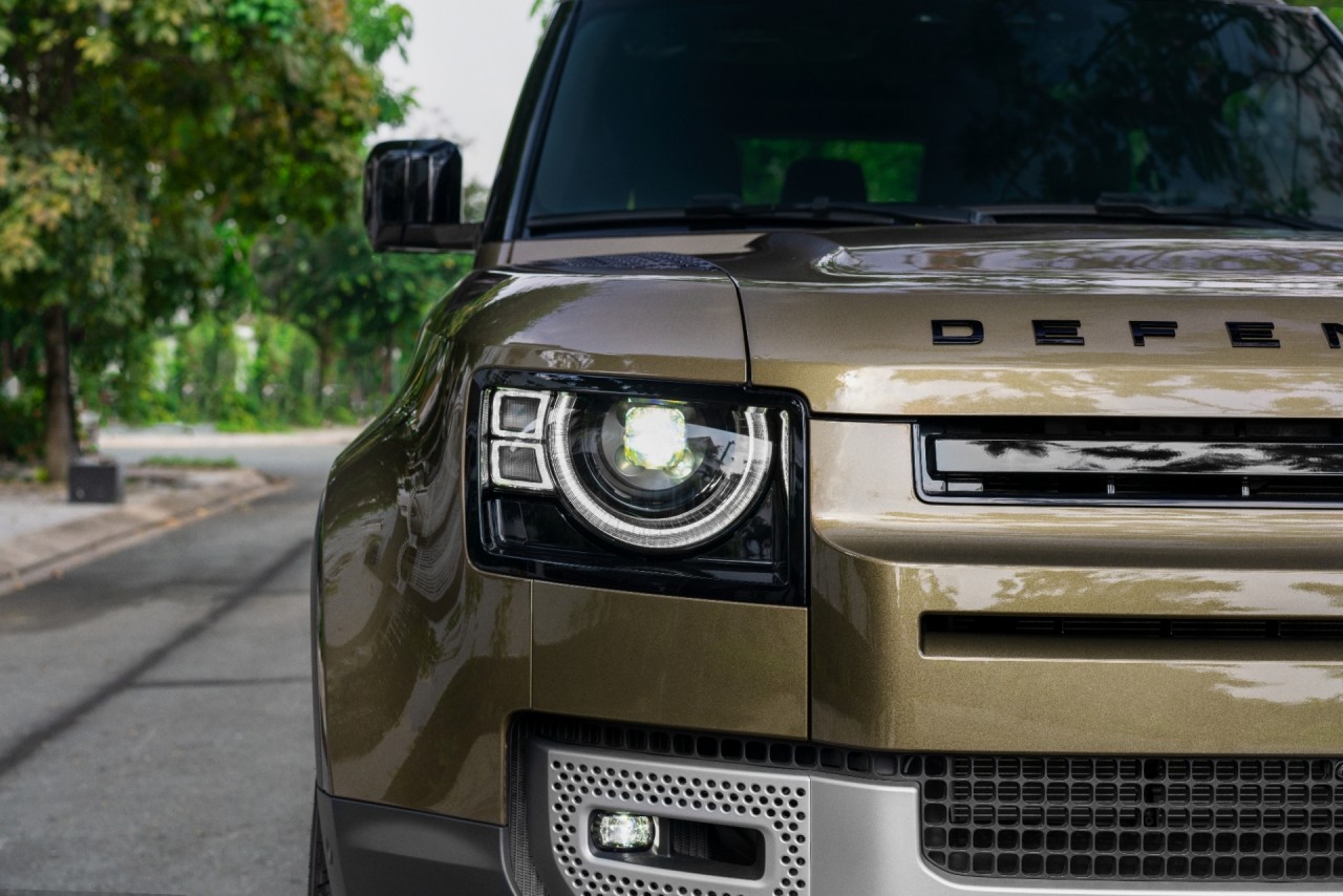 Land Rover Defender 90 trục cơ sở ngắn ra mắt khách Việt ngày 15/6 Land Rover Defender 90 trục cơ sở ngắn ra mắt khách Việt ngày 15/6