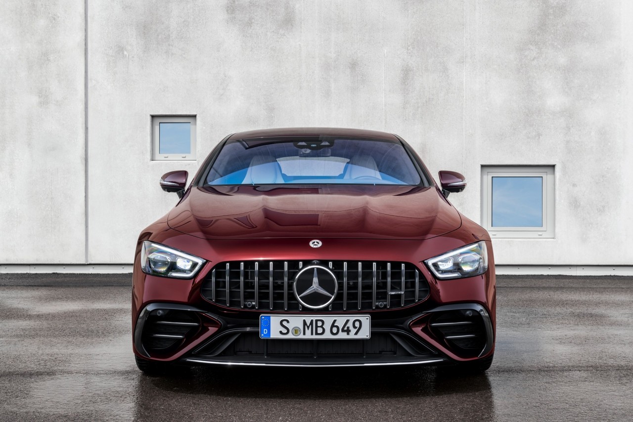Coupe 4 cửa Mercedes-AMG GT ra mắt phiên bản mới Coupe 4 cửa Mercedes AMG GT ra mắt phiên bản mới