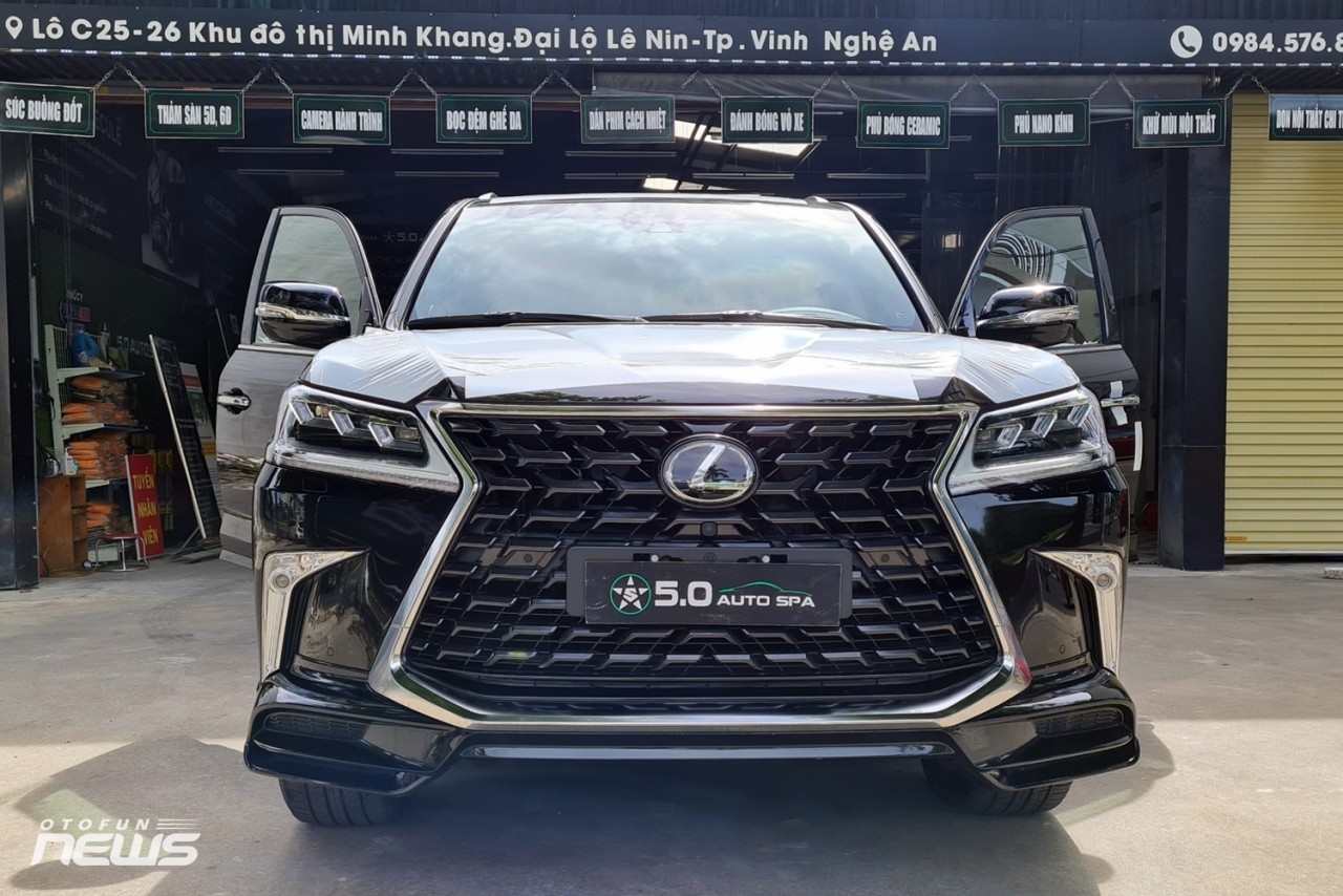 Lexus LX570 2021 giá gần 10 tỷ đồng đầu tiên Nghệ An Lexus LX570 2021 giá gần 10 tỷ đồng đầu tiên Nghệ An