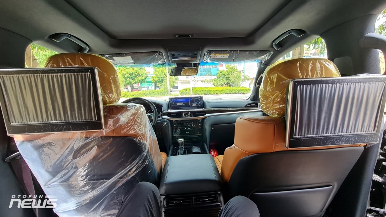 Lexus LX570 2021 giá gần 10 tỷ đồng đầu tiên Nghệ An Lexus LX570 2021 giá gần 10 tỷ đồng đầu tiên Nghệ An