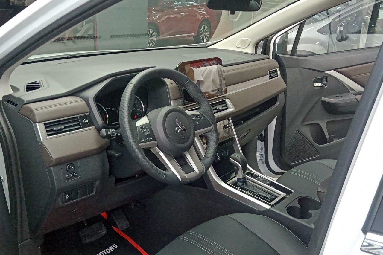 Hình thực tế Mitsubishi Xpander 2022 tại đại lý Hình thực tế Mitsubishi Xpander 2022 tại đại lý