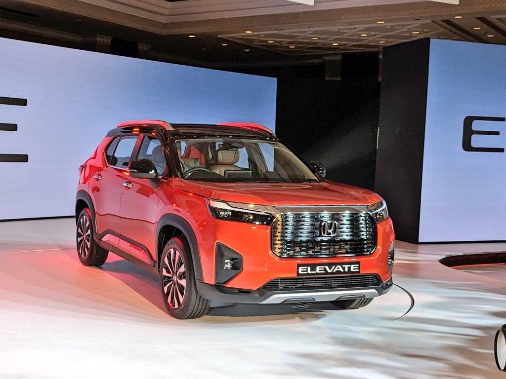 Ra mắt Honda Elevate hoàn toàn mới cạnh tranh phân khúc CUV cỡ B Ra mắt Honda Elevate hoàn toàn mới cạnh tranh phân khúc CUV cỡ B