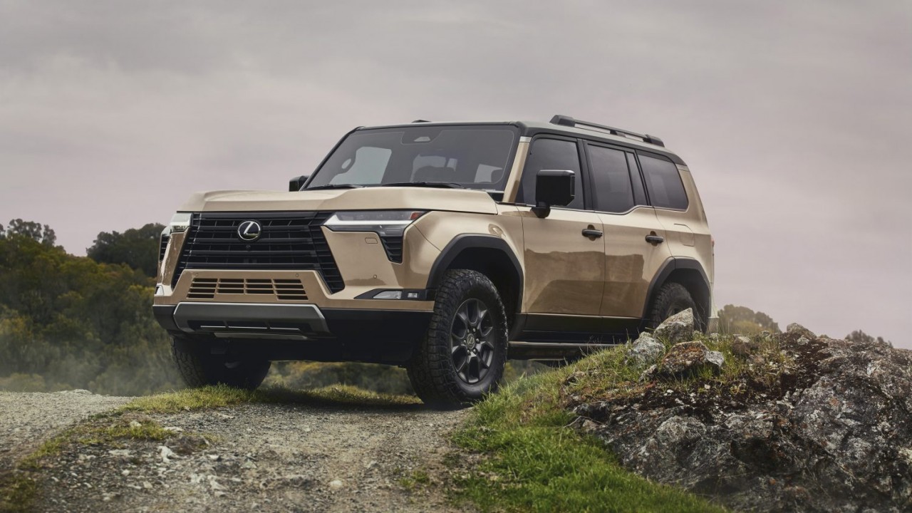 Lexus GX thế hệ mới ra mắt sở hữu khả năng đi địa hình ấn tượng Lexus GX thế hệ mới ra mắt sở hữu khả năng đi địa hình ấn tượng
