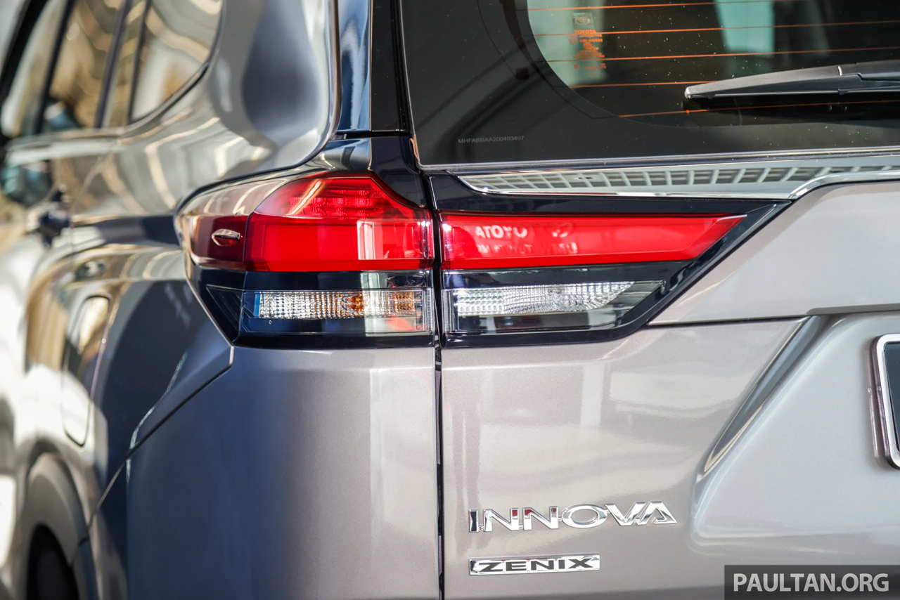 Toyota Innova 2023 giá từ 830 triệu đồng tại Malaysia Toyota Innova 2023 giá từ 830 triệu đồng tại Malaysia