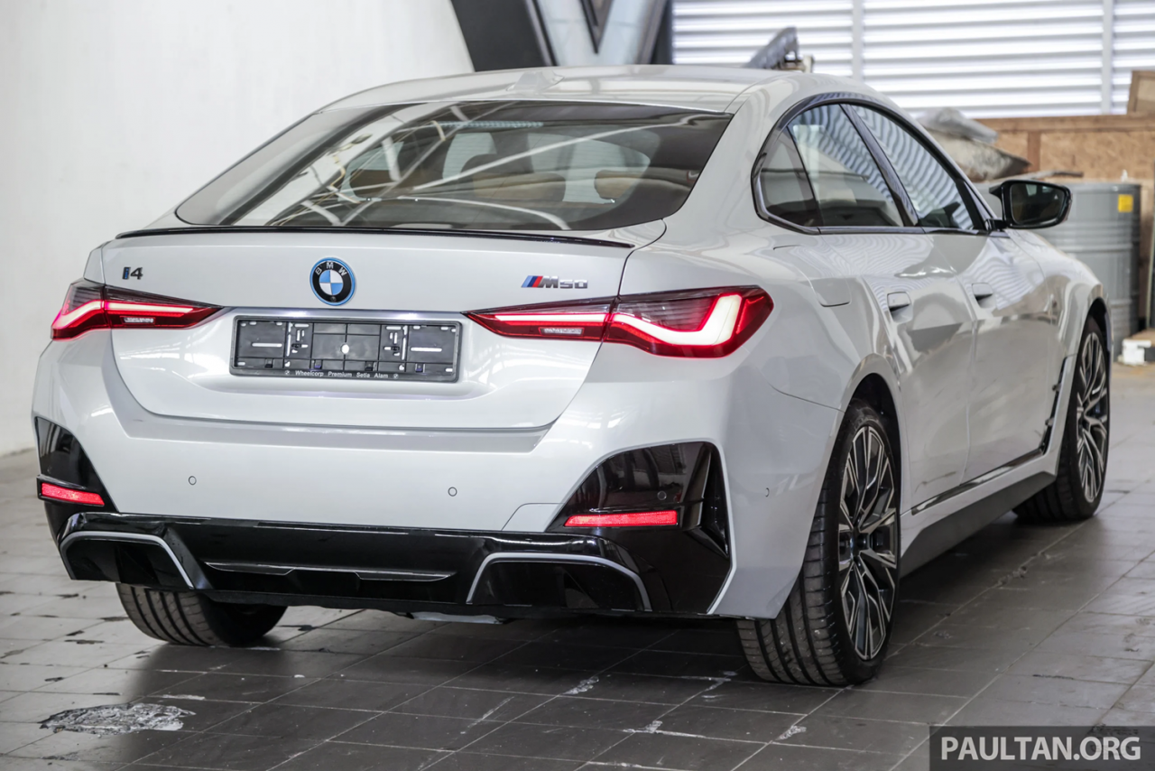 Xe điện BMW i4 M50 giá từ 2,1 tỷ đồng tại Malaysia Xe điện BMW i4 M50 giá từ 2,1 tỷ đồng tại Malaysia