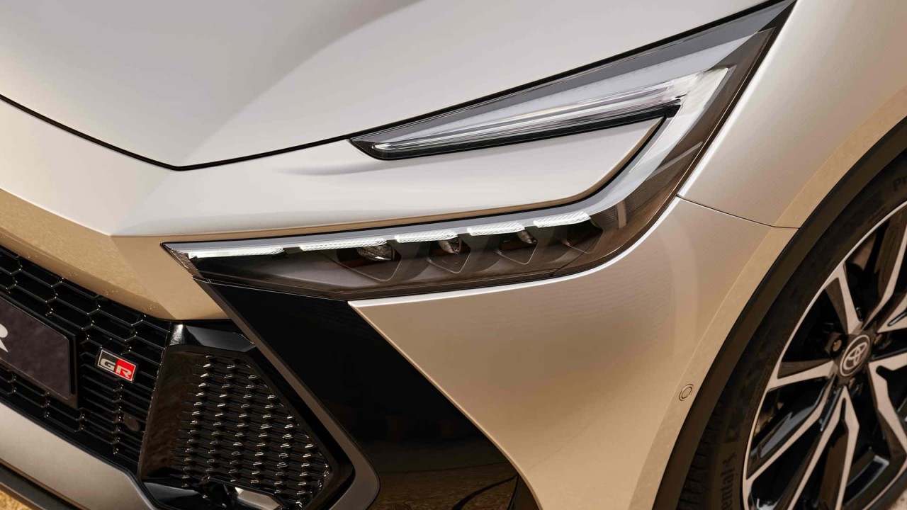 Toyota C-HR thế hệ mới ra mắt tại châu Âu Toyota C HR thế hệ mới ra mắt tại châu Âu