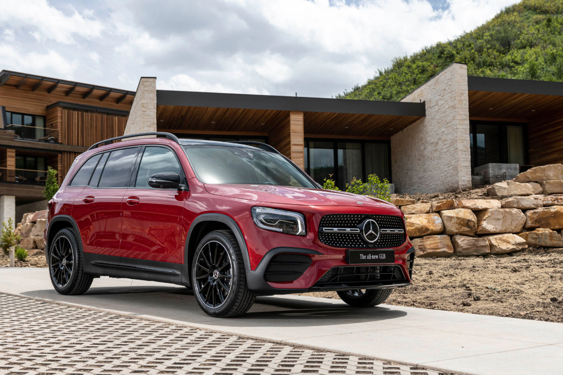 Các đại lý Mercedes bắt đầu nhận đặt hàng xe GLB, giá dự kiến khoảng 2 tỷ đồng cac dai ly mercedes bat dau nhan dat hang xe glb gia du kien khoang 2 ty dong