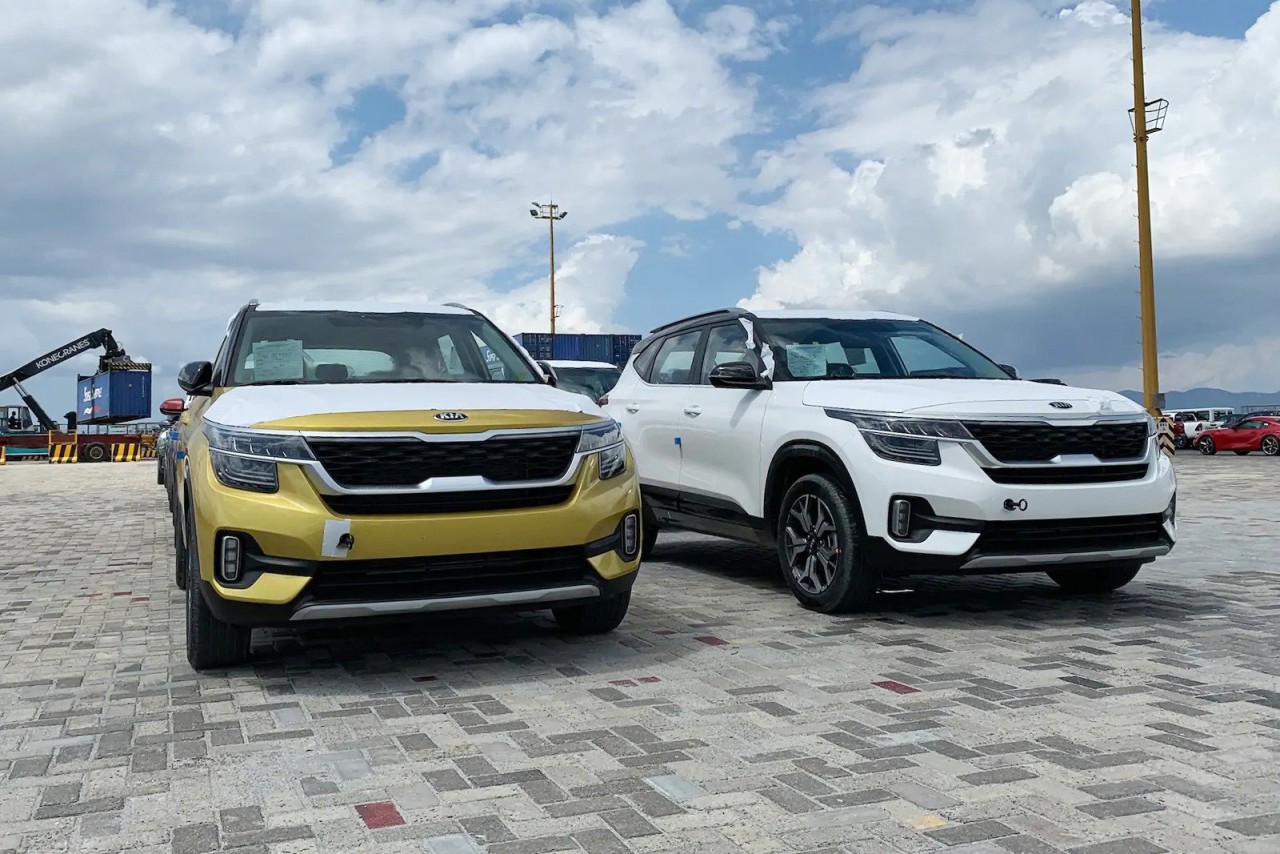 SUV cỡ nhỏ Kia Seltos ra mắt vào thứ tư, cạnh tranh Honda HR-V, Hyundai Kona suv co nho kia seltos ra mat vao thu tu canh tranh honda hr v hyundai kona