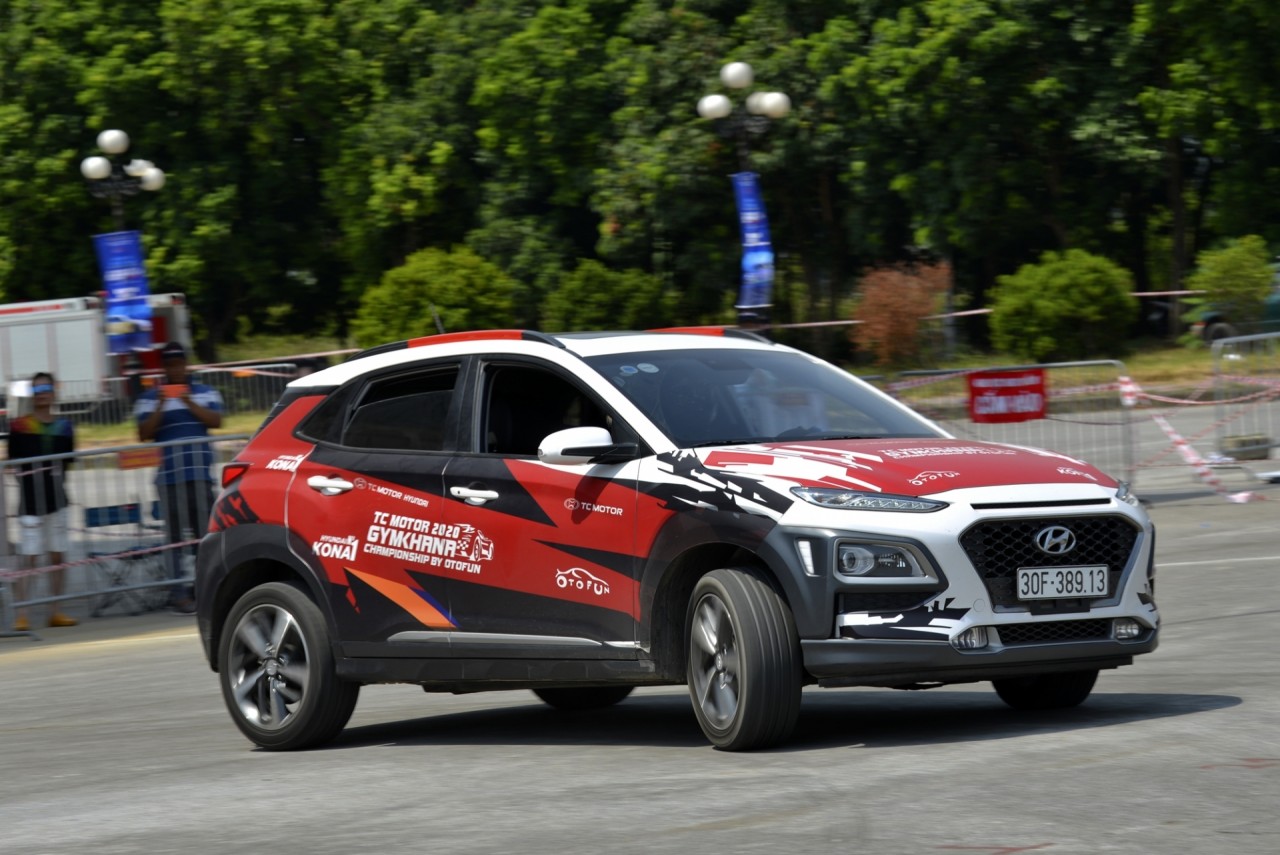 lop kumho phat huy suc manh tai giai dua tc motor goc 2020
