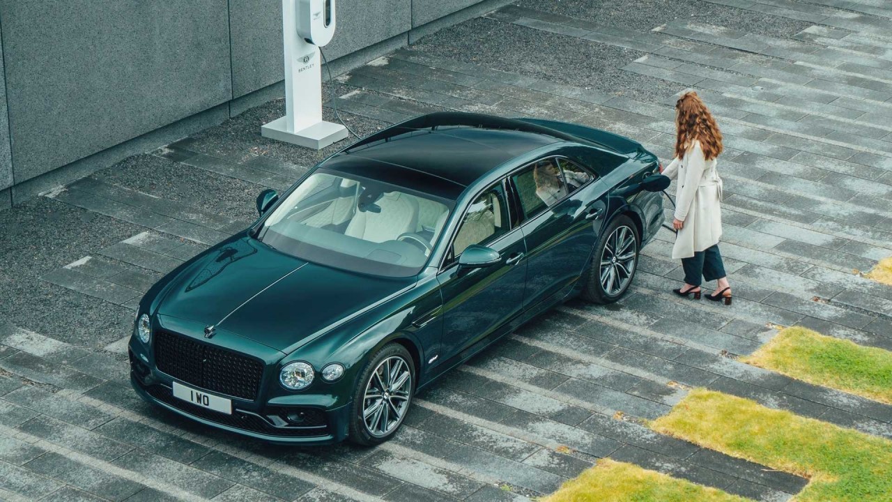 Siêu sang Bentley Flying Spur có thêm phiên bản hybrid Siêu sang Bentley Flying Spur có thêm phiên bản hybrid