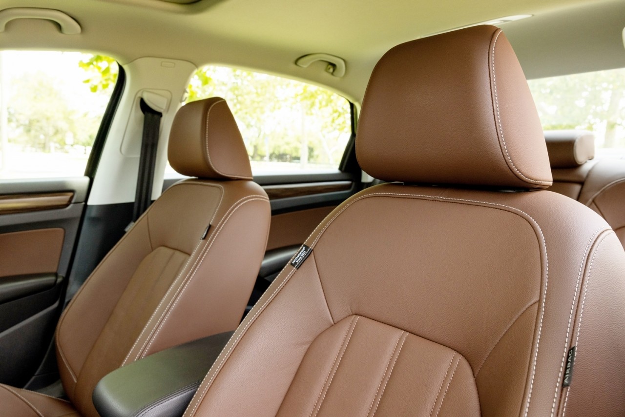 Volkswagen giới thiệu Passat phiên bản giới hạn trước khi khai tử tại Mỹ