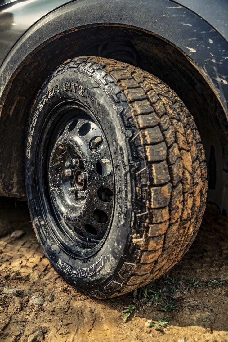 top gear cung chiec peugeot 3008 do offroad kham pha duong truong son