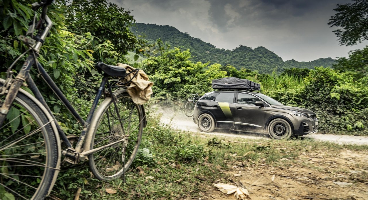 top gear cung chiec peugeot 3008 do offroad kham pha duong truong son