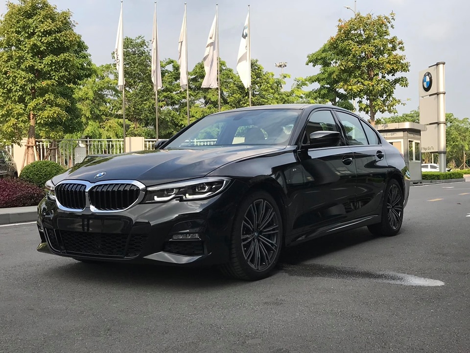 BMW 330i M-Sport về đại lý, giá bán 2,379 tỷ đồng bmw 330i m sport ve dai ly gia ban 2379 ty dong