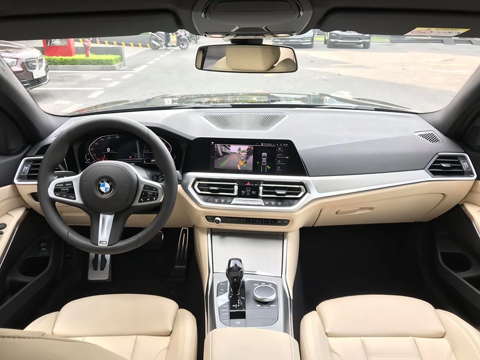 BMW 330i M-Sport về đại lý, giá bán 2,379 tỷ đồng bmw 330i m sport ve dai ly gia ban 2379 ty dong