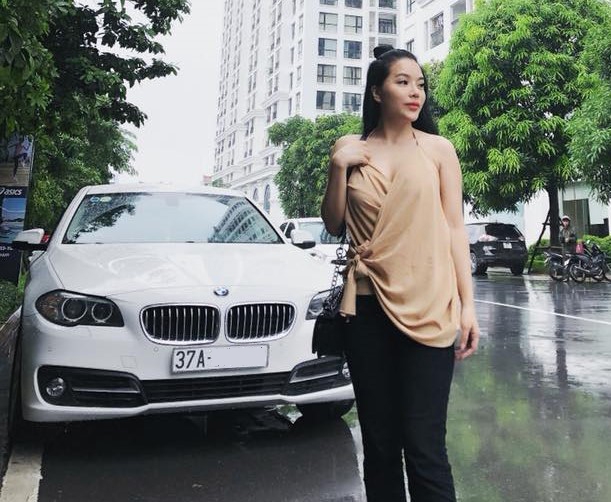 ba chu tham my vien choi lon tang khach hang bmw 530i gia 3 ty dong