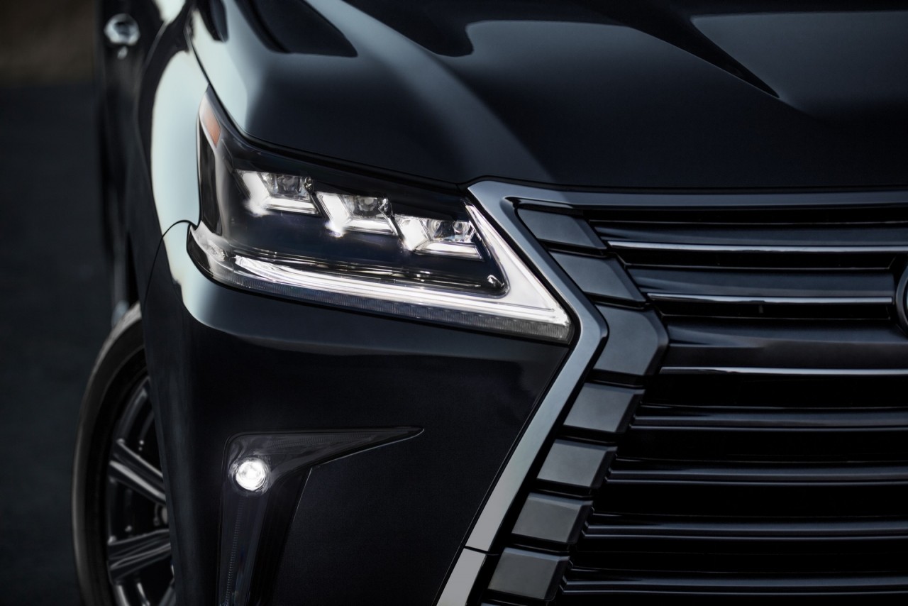 lexus lx570 2021 binh moi ruou van cu nhu 13 nam truoc